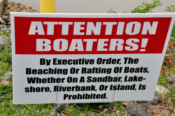 sign for boaters